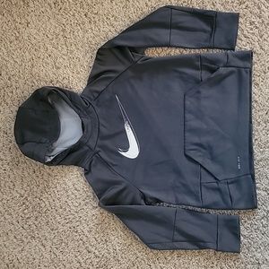Nike, youth M, hooded sweatshirt. Very good condition. Dark gray in color.